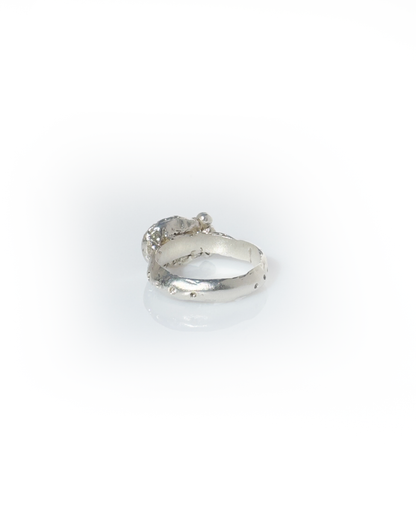 Ashur Pinky Ring