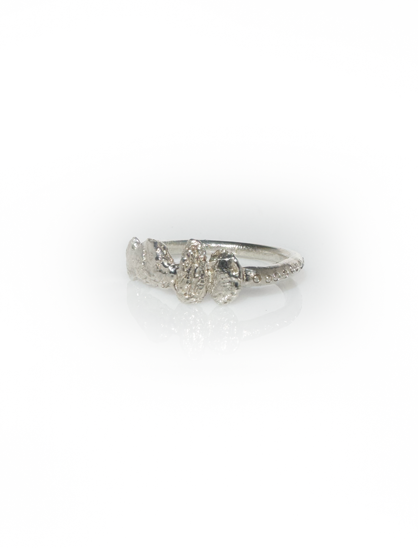 Amulet Ring