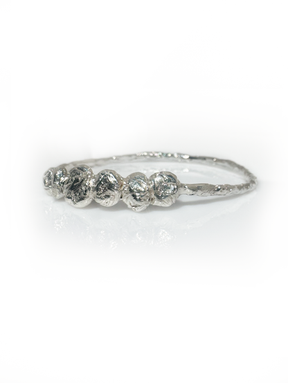 Sphaira Bangle