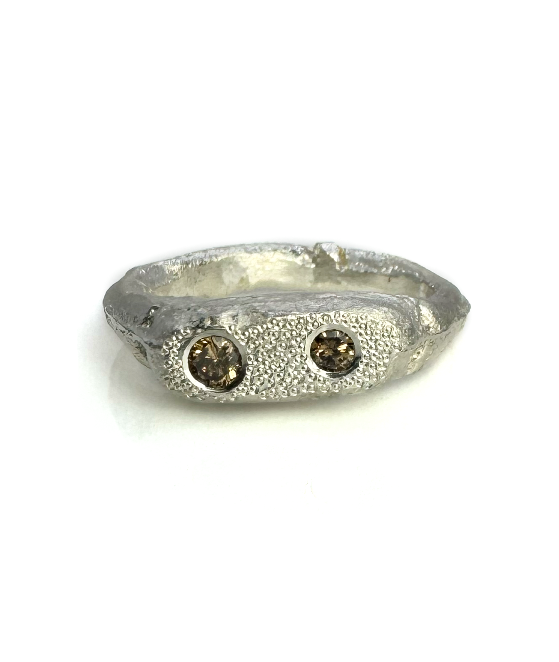 Ea Ring