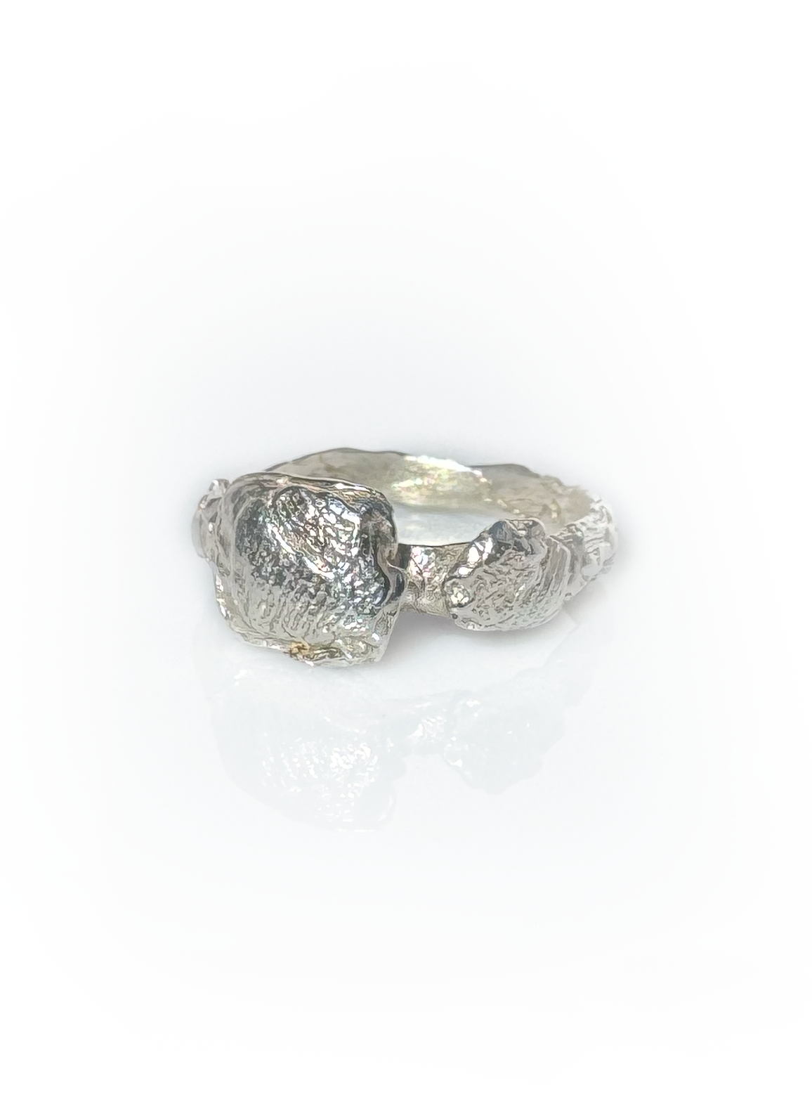 Nisaba Ring